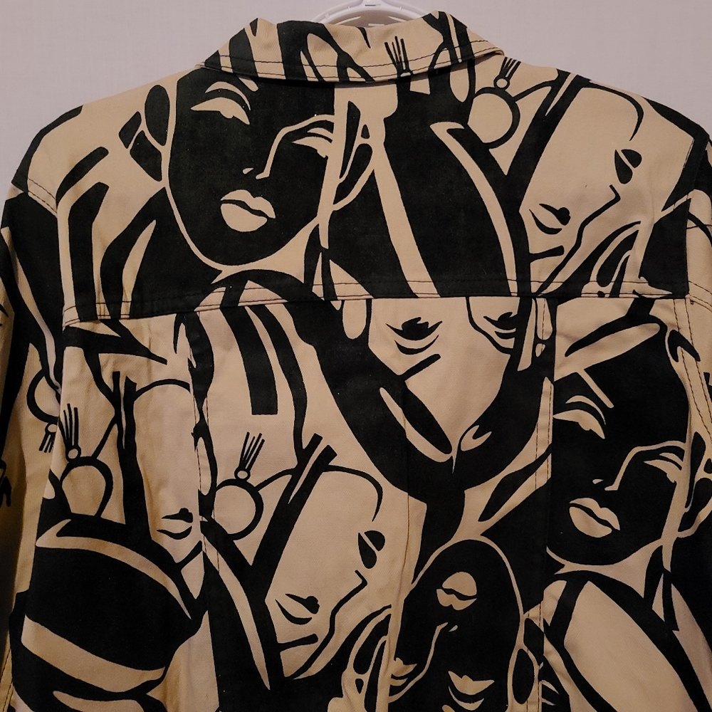 Impulse Size M Abstract Face Print Button Front C… - image 5